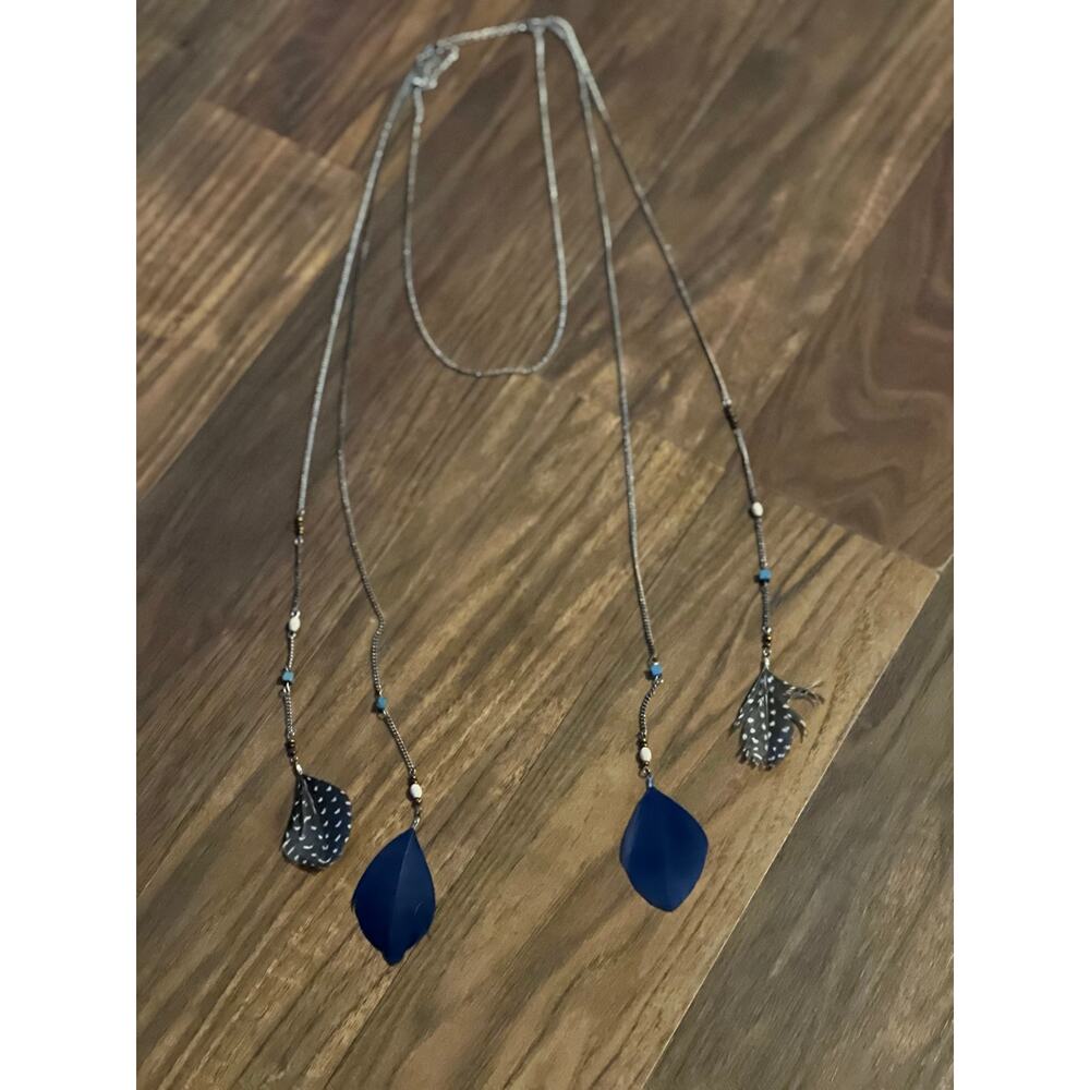 Vintage Handcrafted Bohemian Beaded Blue Feather Charm Necklace Silver Chain